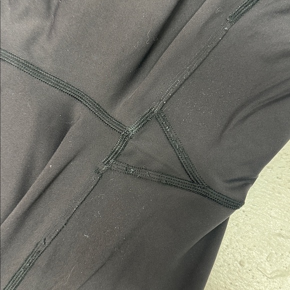 Lululemon In Movement Tight Workout Leggings Pants 25" Everlux Black Size 10 - Picture 7 of 8